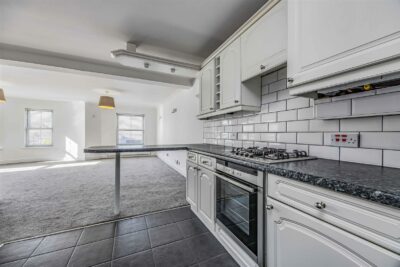 flat for sale white hart road