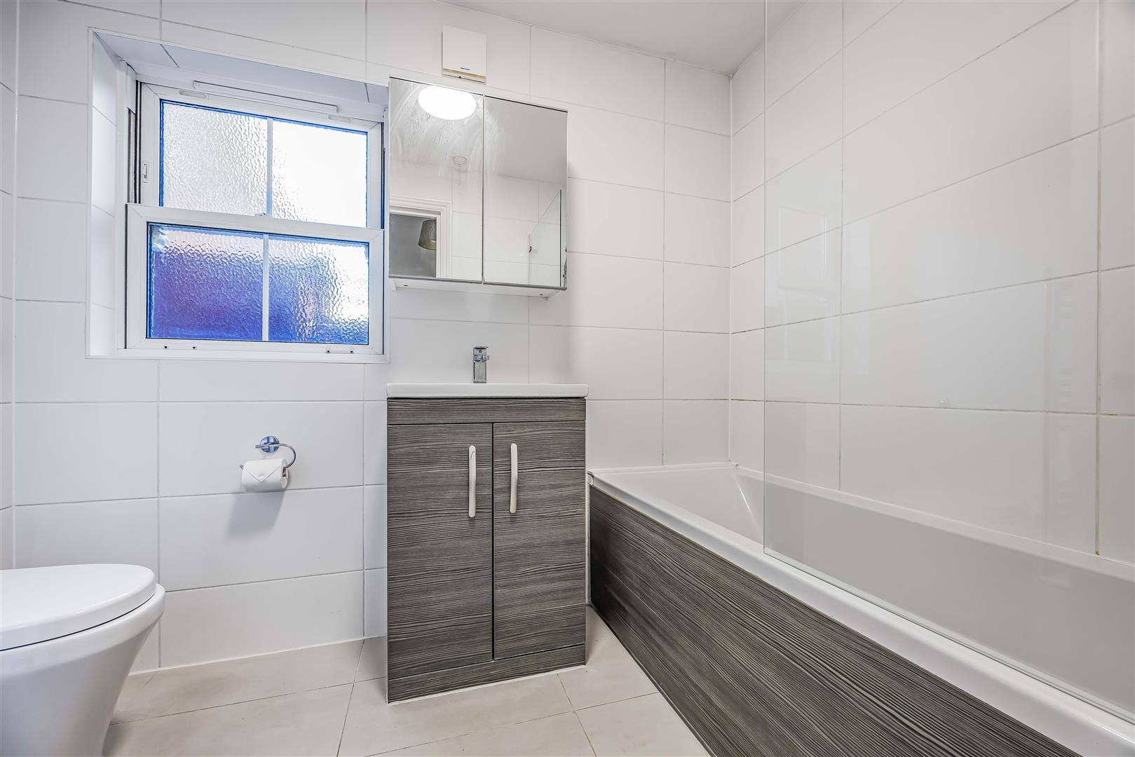 flat for sale white hart road
