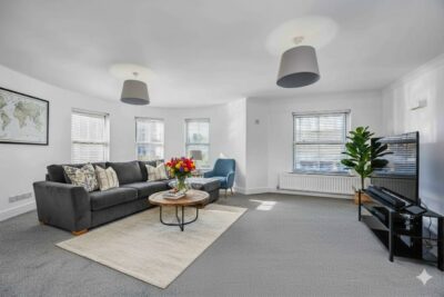 flat for sale white hart road