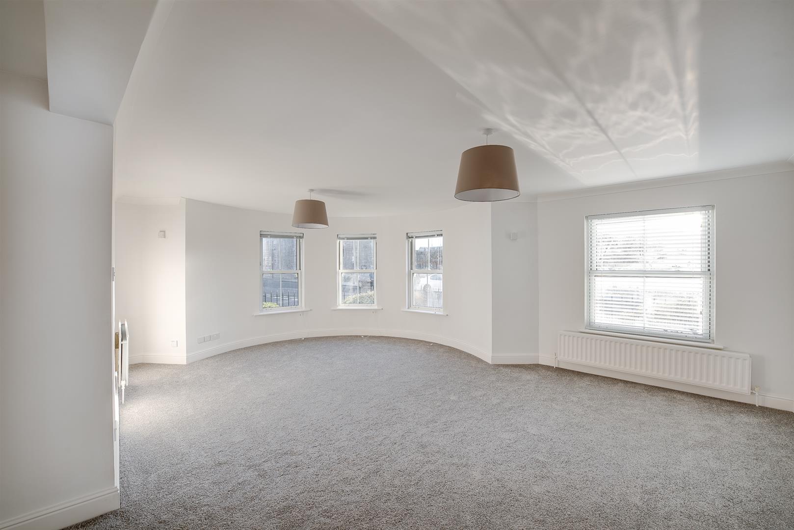 flat for sale white hart road