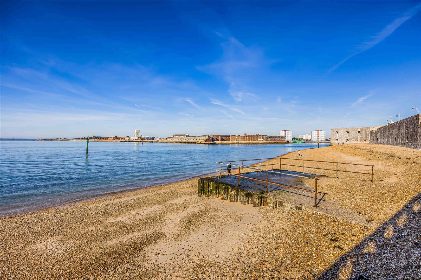 flat for sale white hart road