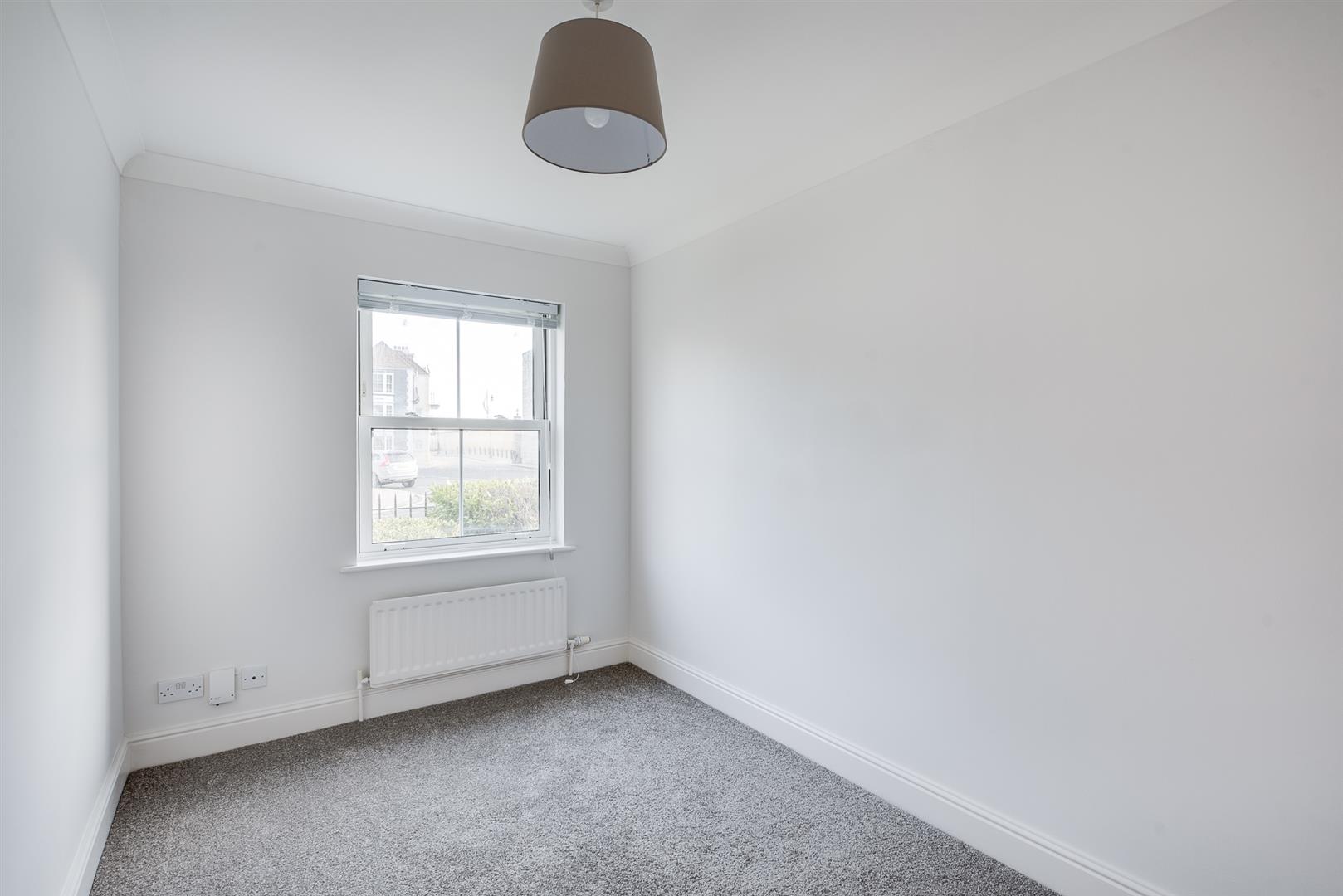 flat for sale white hart road