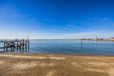 flat for sale white hart road