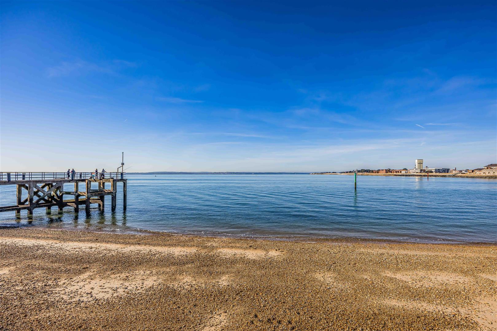 flat for sale white hart road