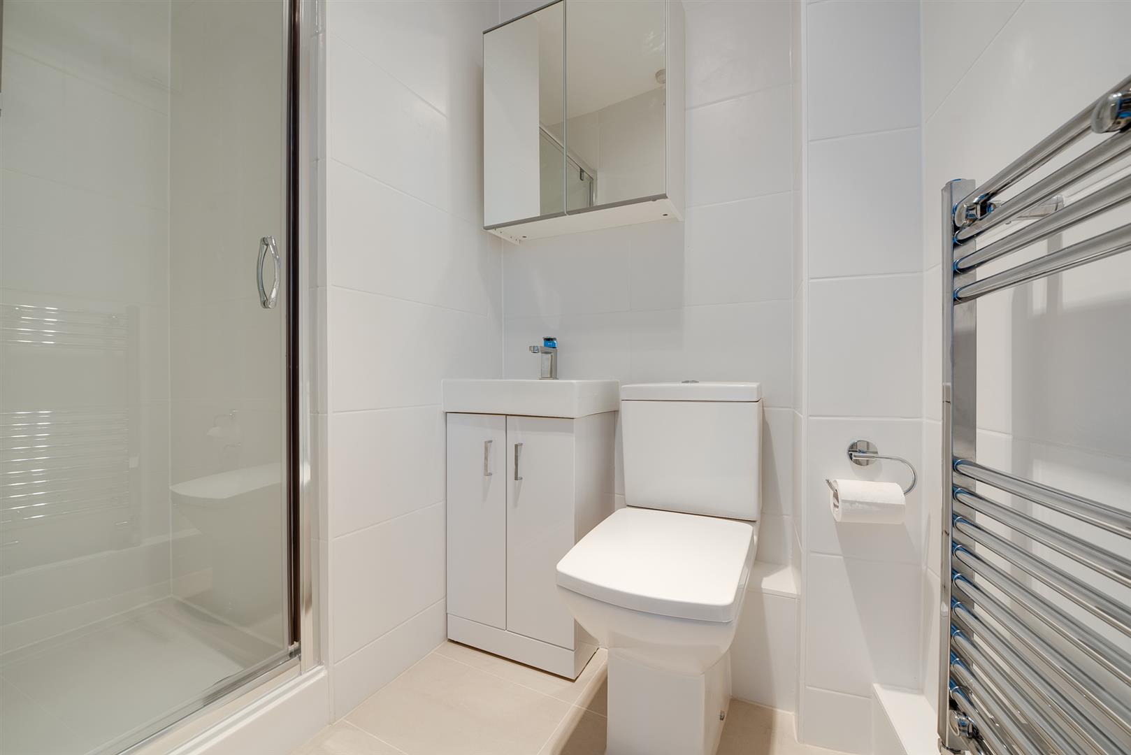 flat for sale white hart road