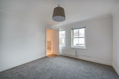 flat for sale white hart road