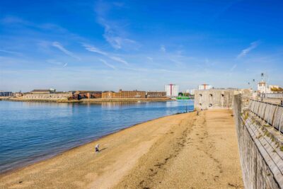 flat for sale white hart road