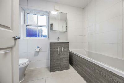 flat for sale white hart road