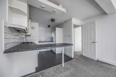 flat for sale white hart road