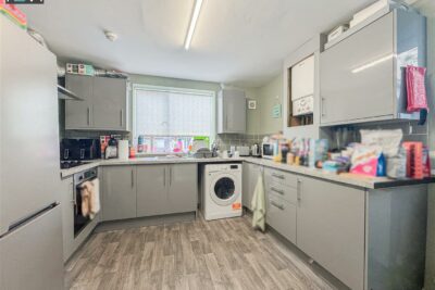 house for rent queen street