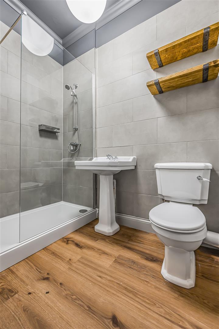 house for rent lord montgomery way