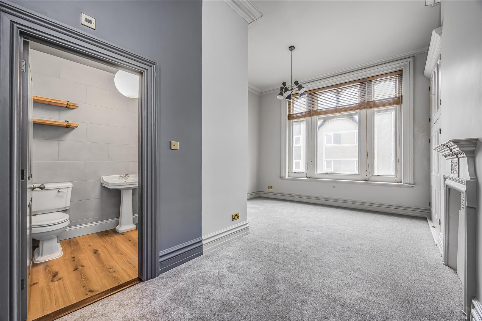 house for rent lord montgomery way