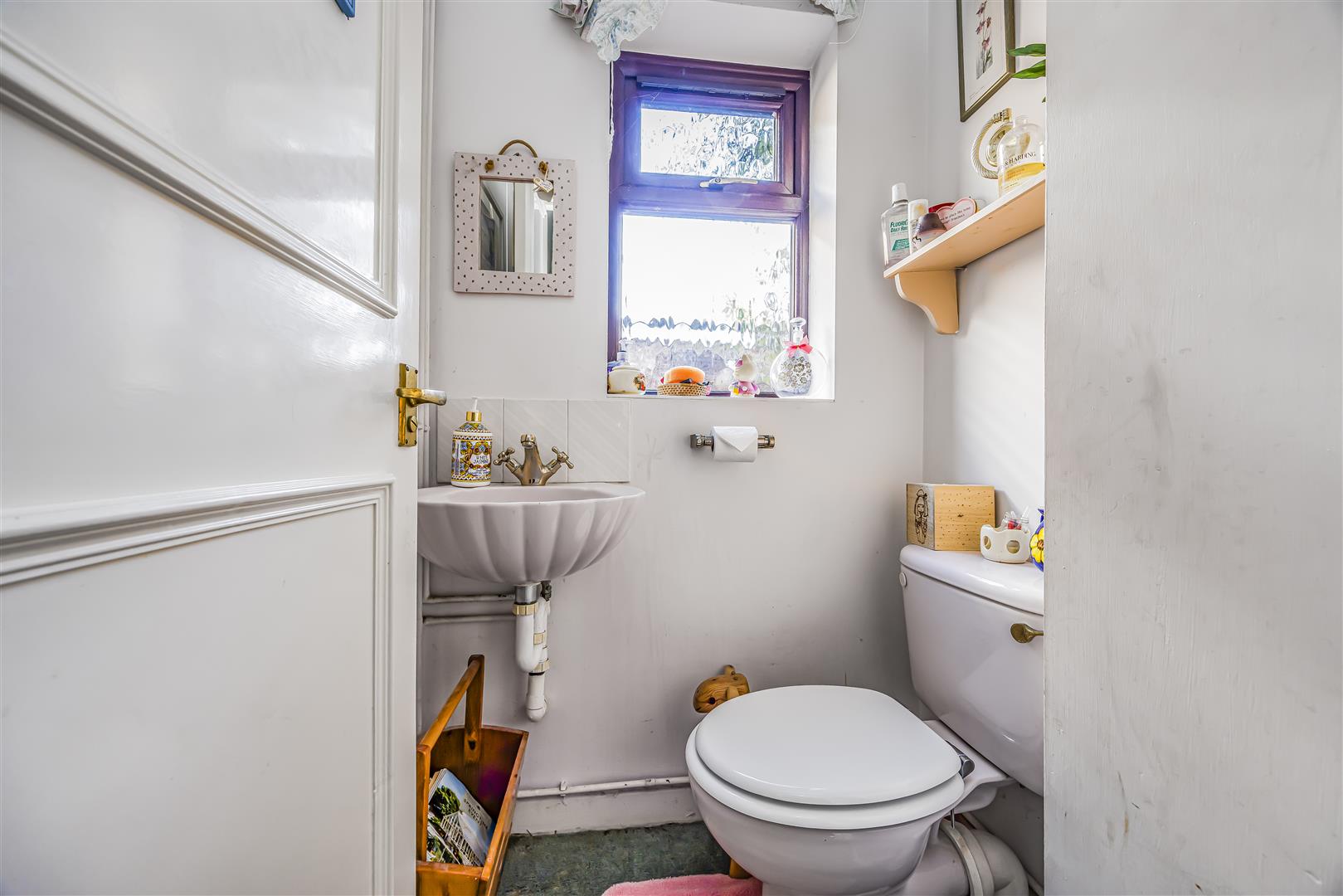 house - detached for sale brent court
