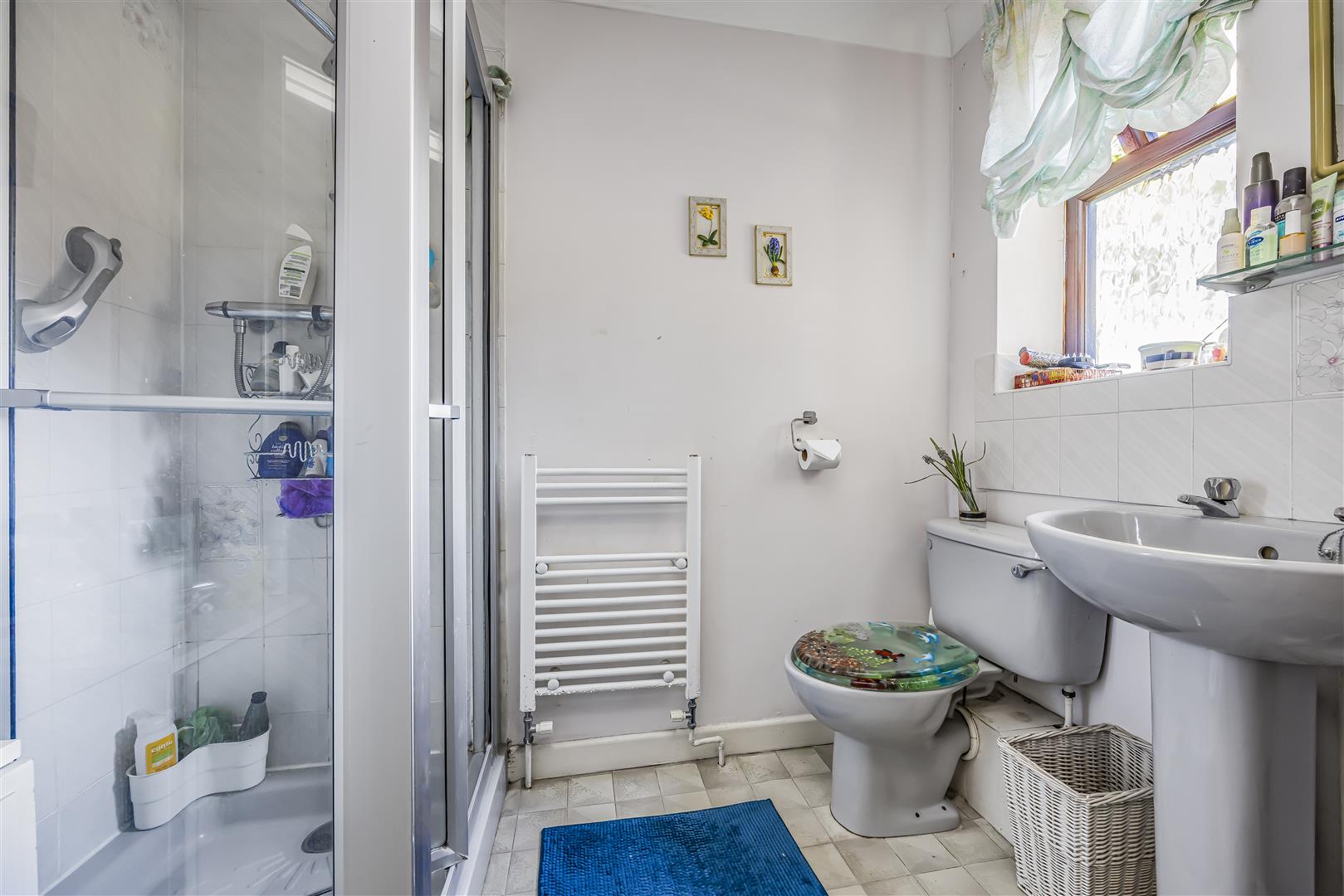house - detached for sale brent court