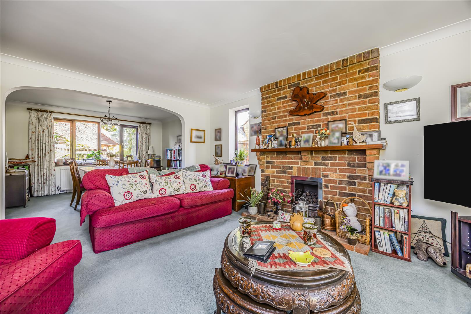 house - detached for sale brent court