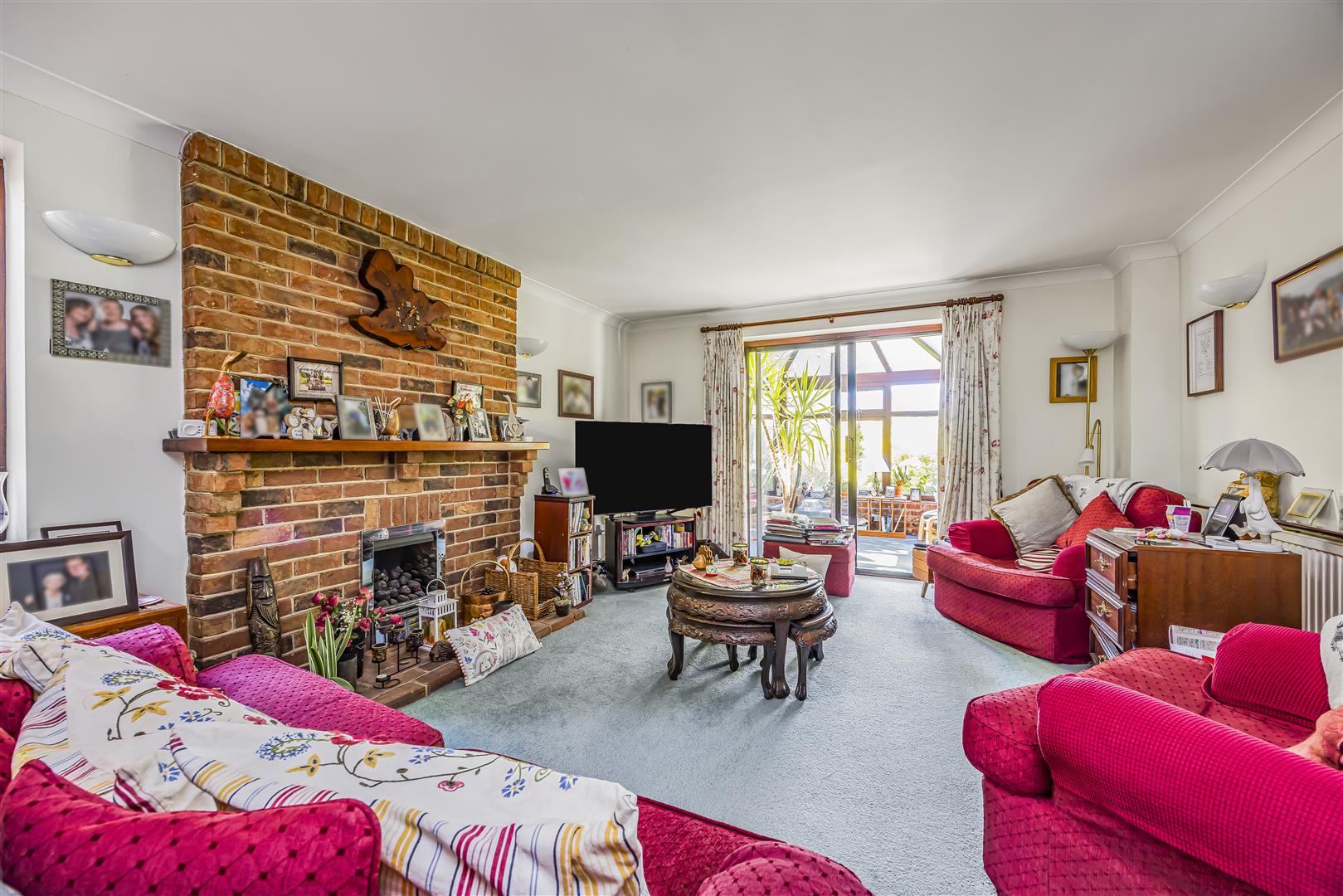 house - detached for sale brent court