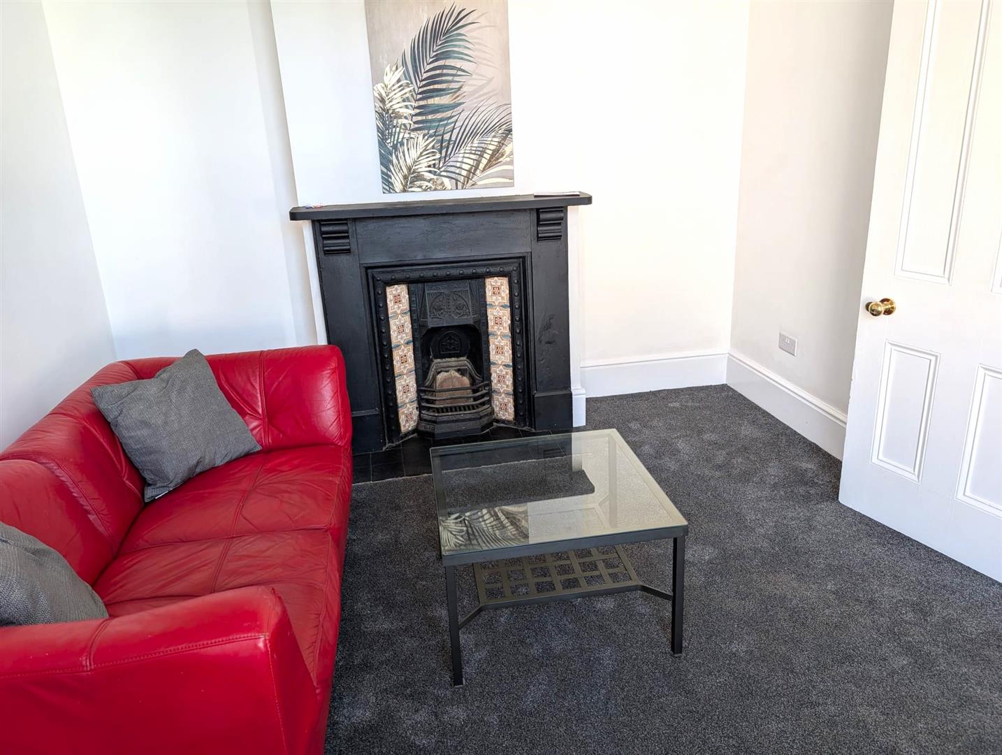 house - terraced for rent delamere road