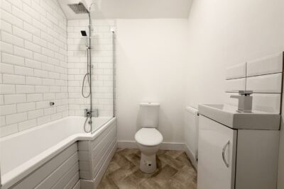 house - terraced for rent pentreguinea road