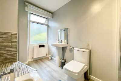 house for sale wood road