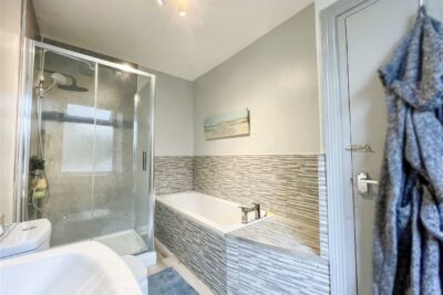 house for sale wood road