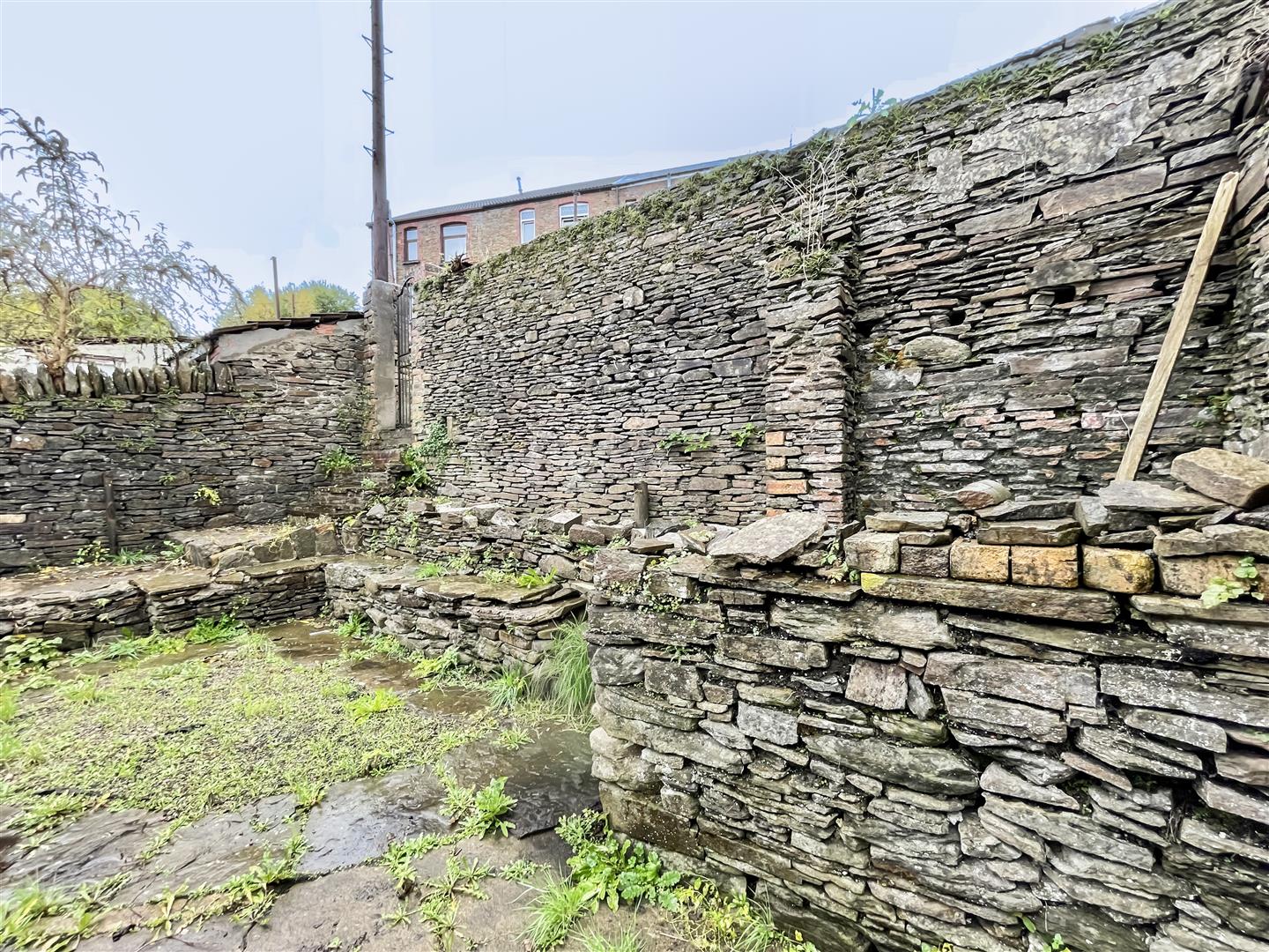 house for sale wood road