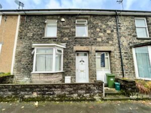 house for sale wood road