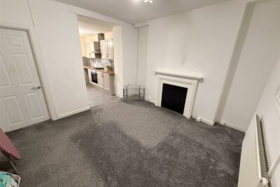 house - terraced for rent elizabeth street