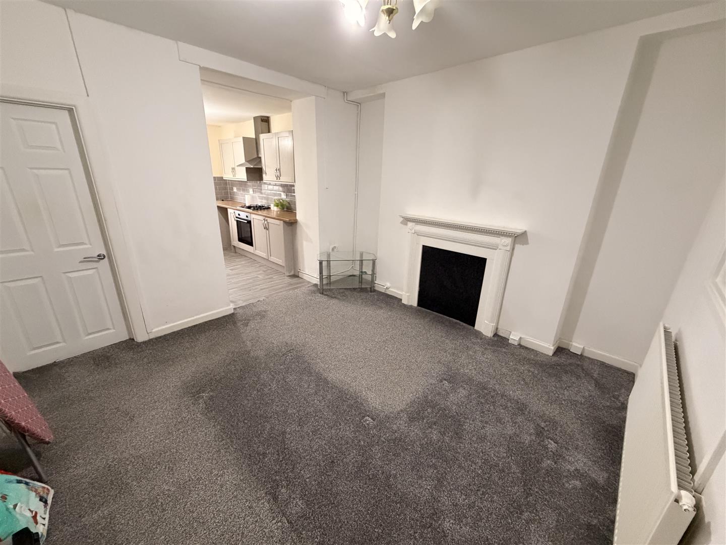 house - terraced for rent elizabeth street