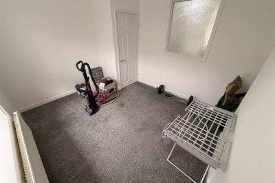 house - terraced for rent elizabeth street