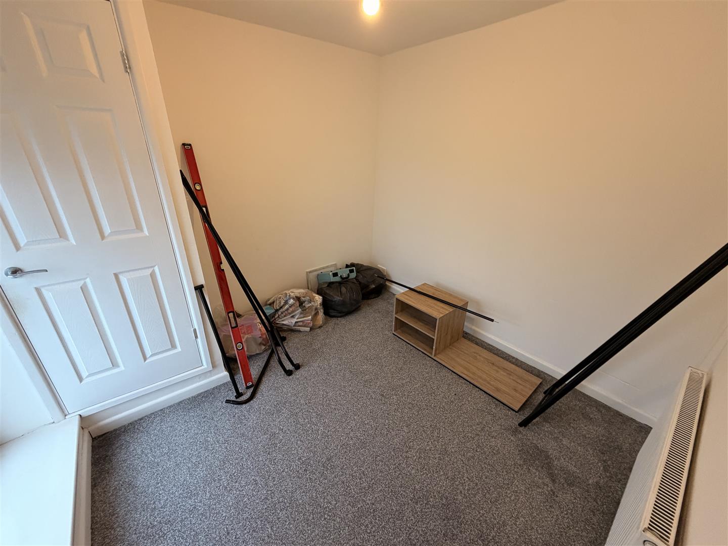 house - terraced for rent elizabeth street