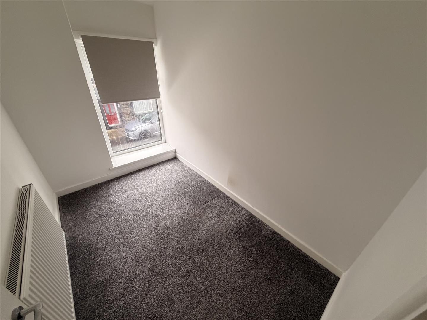 house - terraced for rent elizabeth street