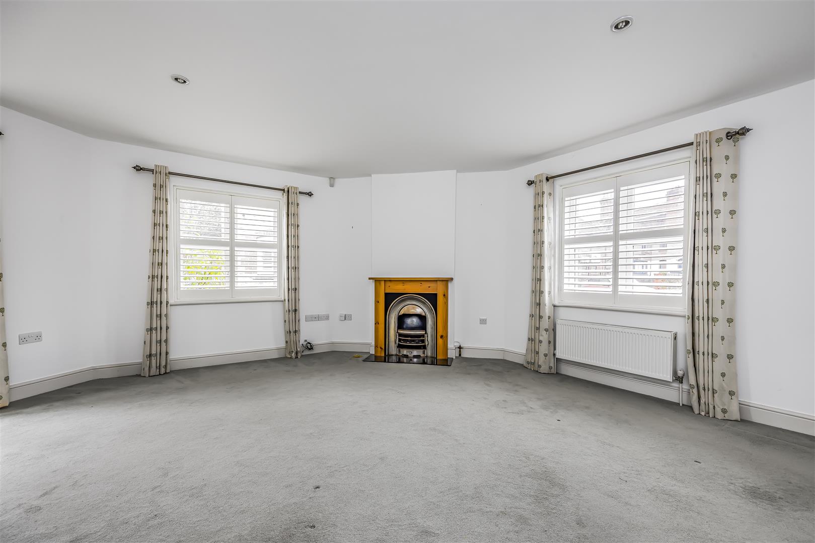 cottage for sale lamberts lane