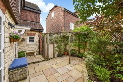 cottage for sale lamberts lane