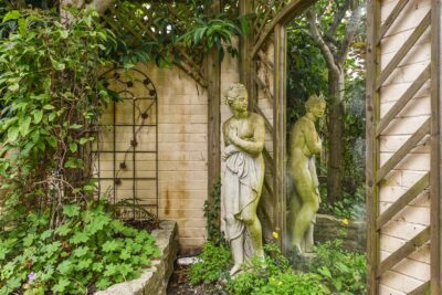 cottage for sale lamberts lane