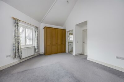 cottage for sale lamberts lane