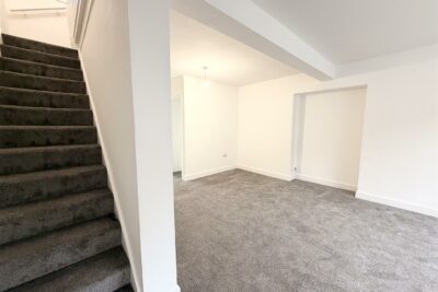 house - terraced for rent baglan street