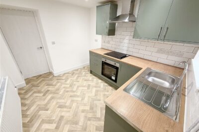 house - terraced for rent baglan street