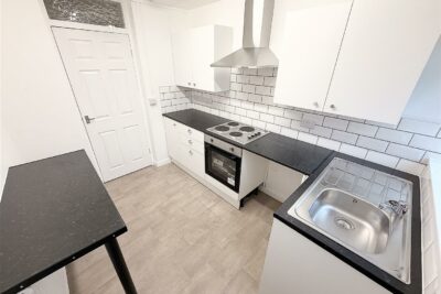 house - terraced for rent court street