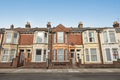 flat for sale angerstein road