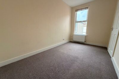 flat for sale angerstein road