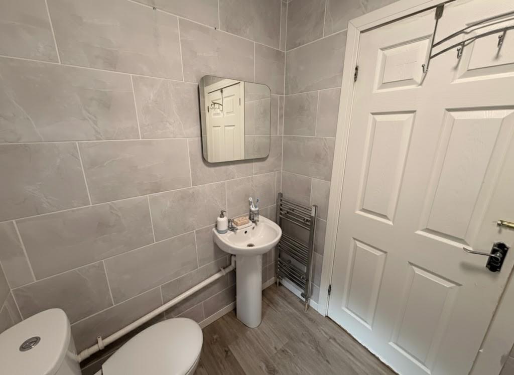 flat for sale angerstein road