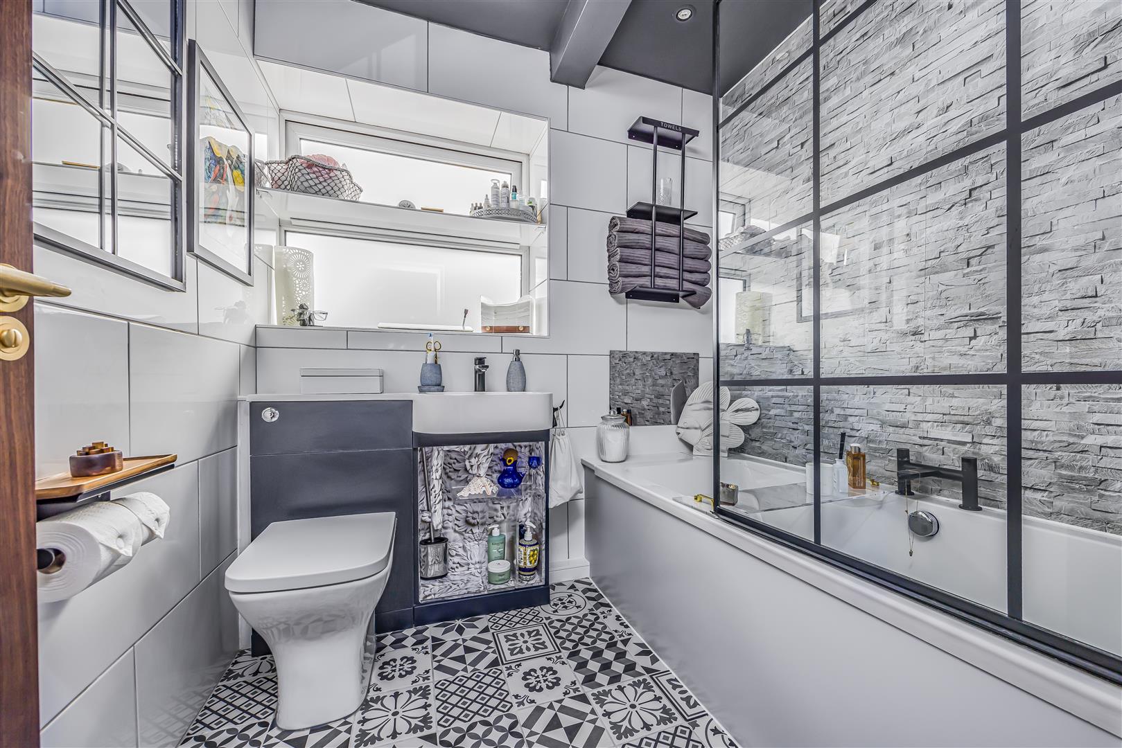 house for sale 22 bembridge drive