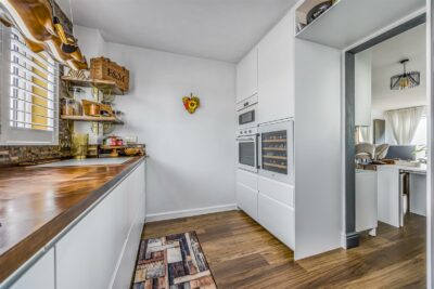 house for sale 22 bembridge drive