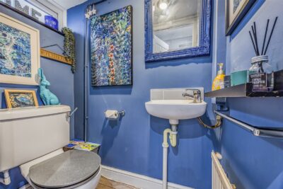 house for sale third avenue