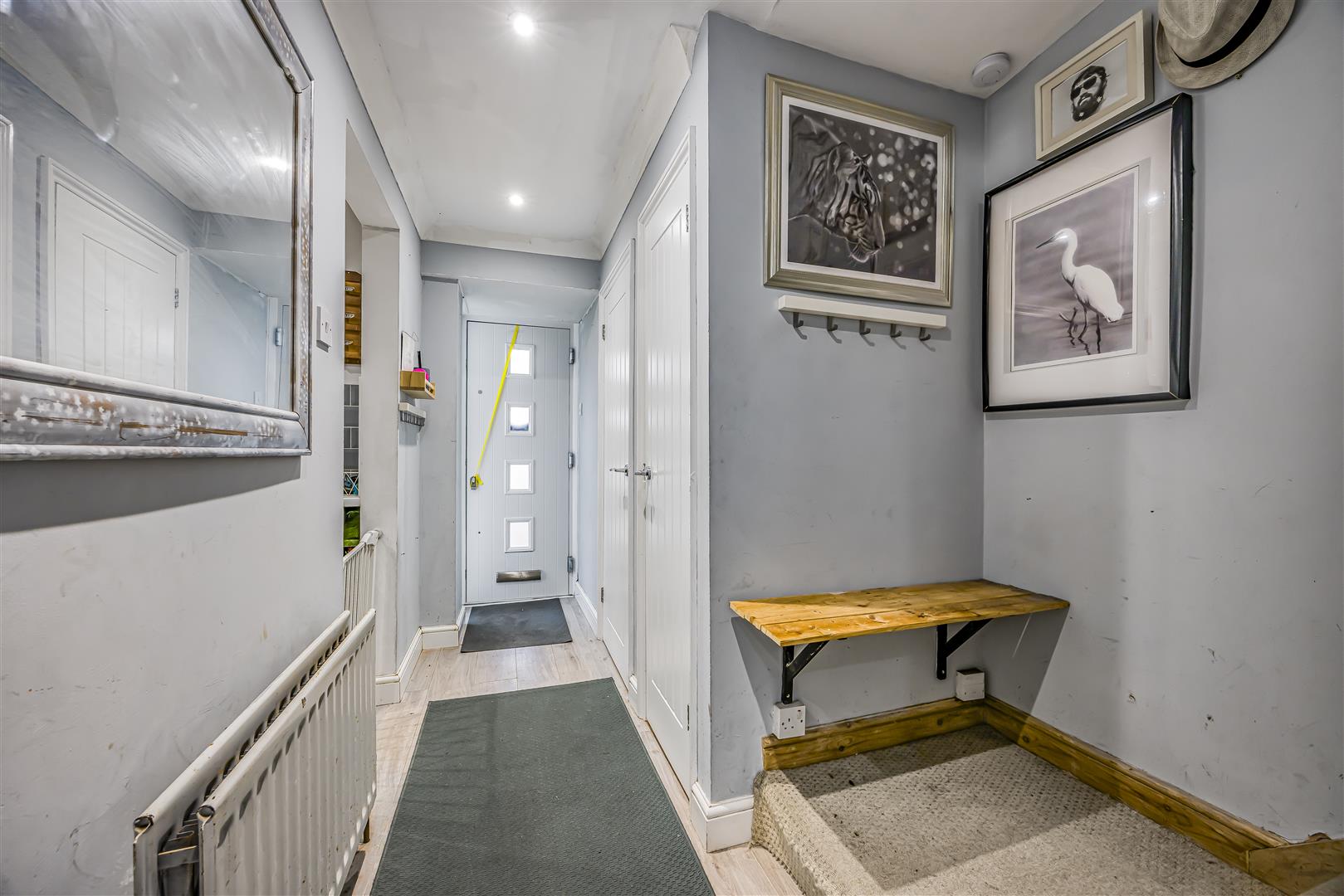 house for sale third avenue