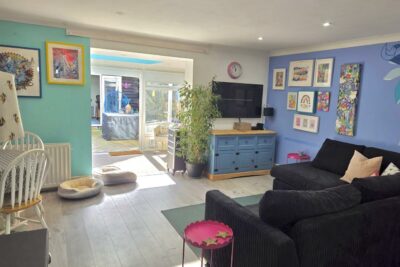 house for sale third avenue