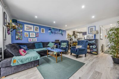 house for sale third avenue