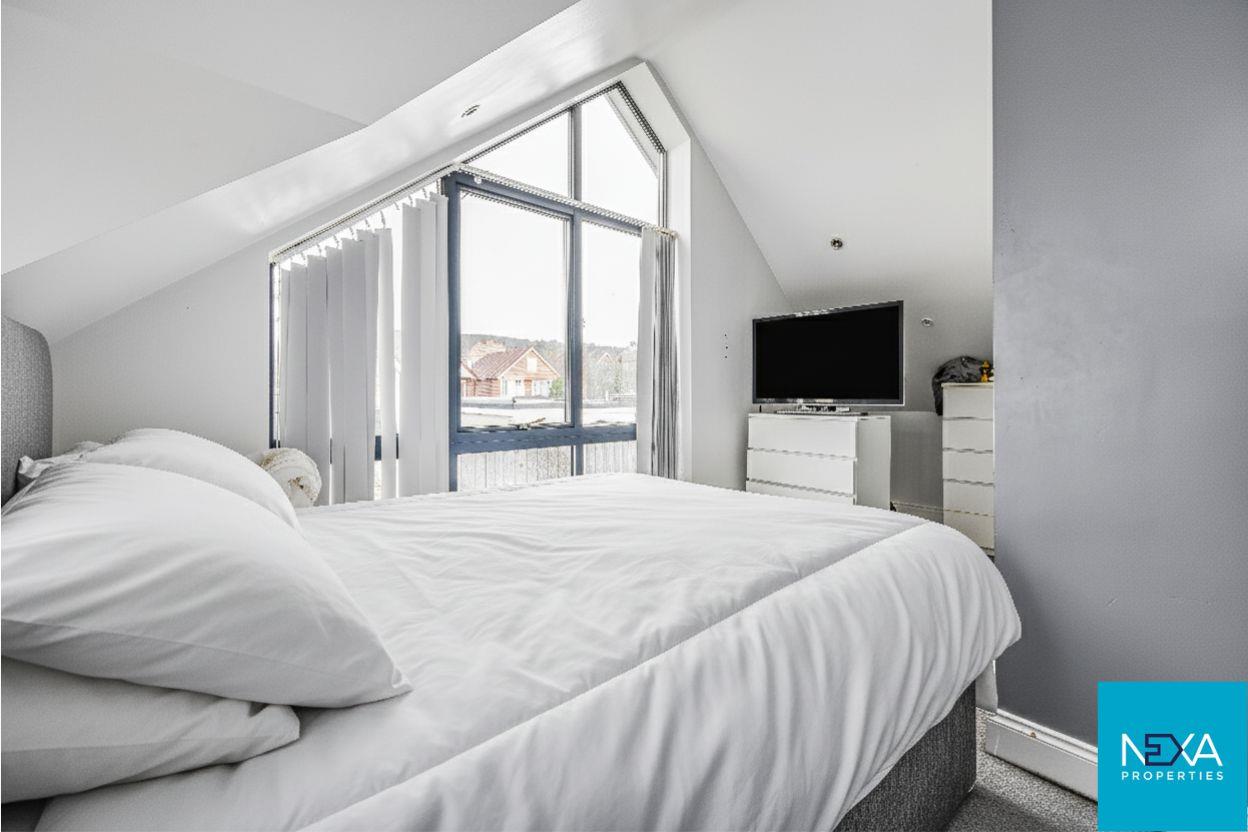 house - semi-detached for sale connaught lane