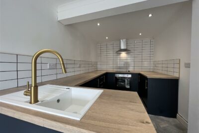 house - terraced for rent brithweunydd road