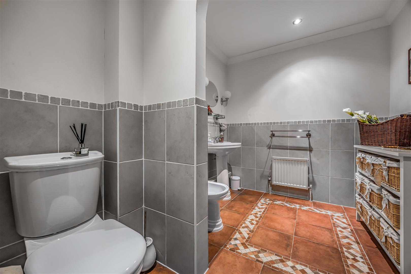 house for sale firlands rise